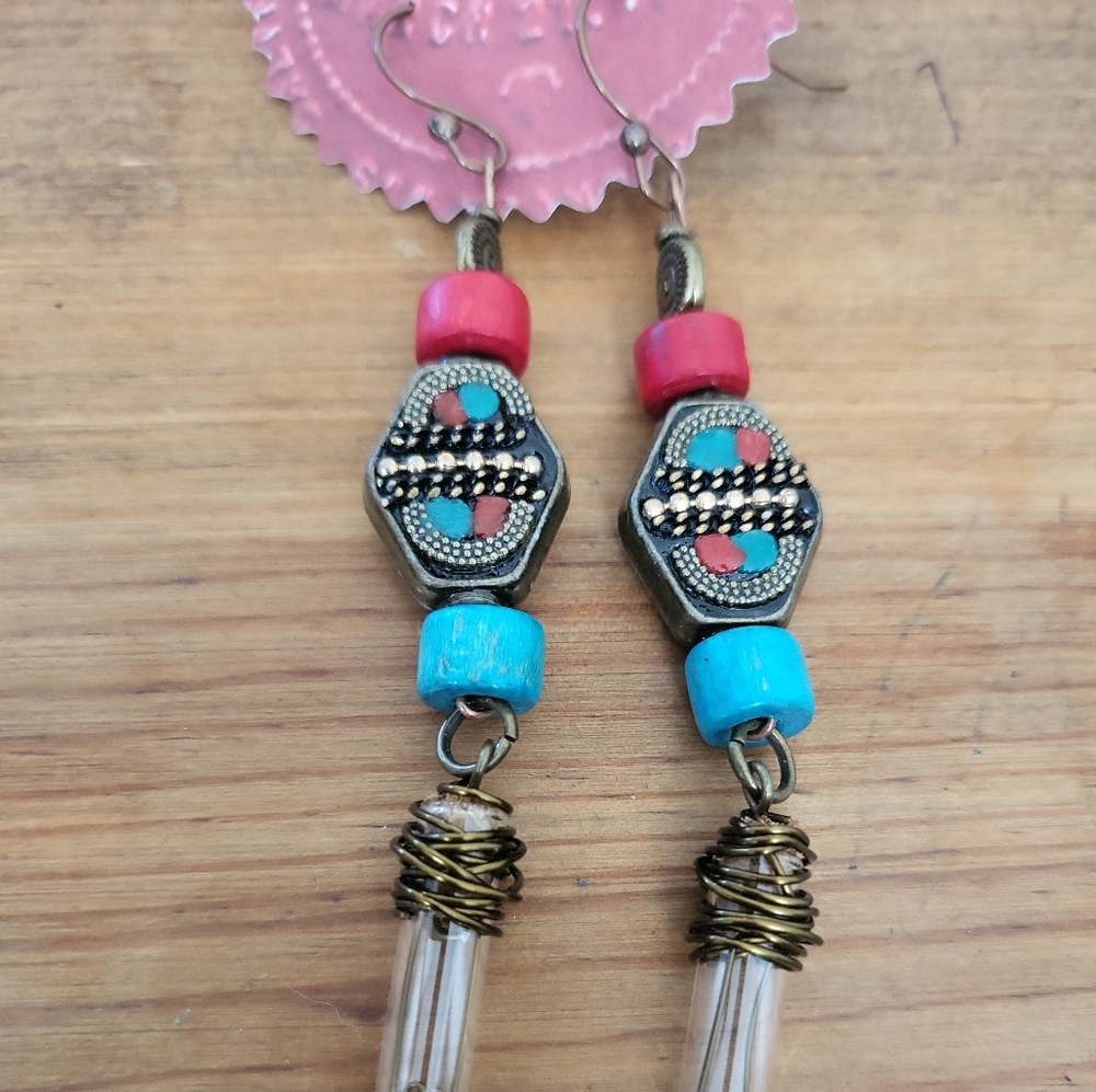 Blue Honey Jewelry Beaded Filament Bulb Earrings - Picture 3 of 4